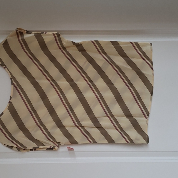 Courtney Rhodes | Tops | Nwot Courtney Rhodes Silk Top 8 | Poshmark